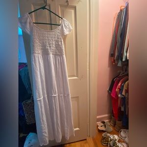 NWT Sincerely Jules White Flowy Dress 🤍 Size XS